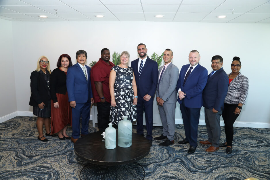 large-group-photo (1) Professional staff photo